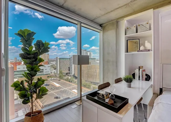 Boulevard Highrise Stu Sky Pool Parking Gym 33 Apartment Phoenix
