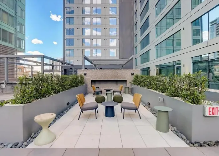 Boulevard Highrise Stu Sky Pool Parking Gym 33 Apartment *