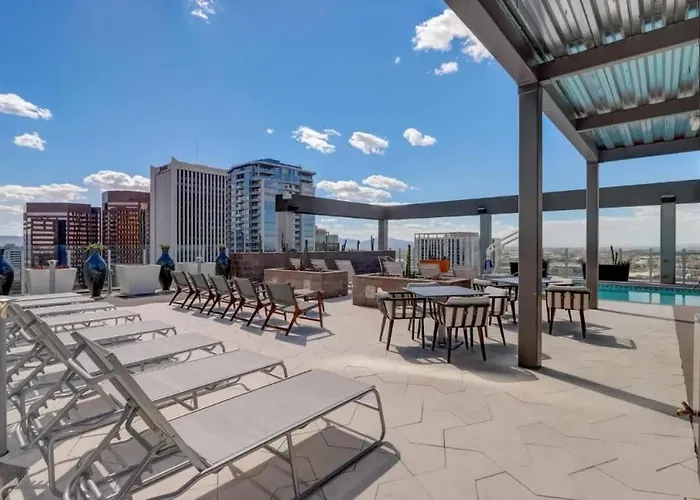 Boulevard Highrise Stu Sky Pool Parking Gym 33 Phoenix